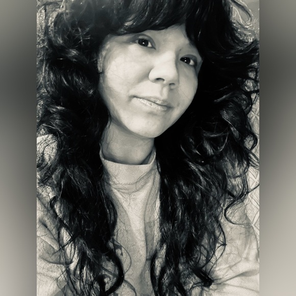 Selling Vintage and Contemporary Togs and Things! Make me an Offer! - Picture 13 of 15